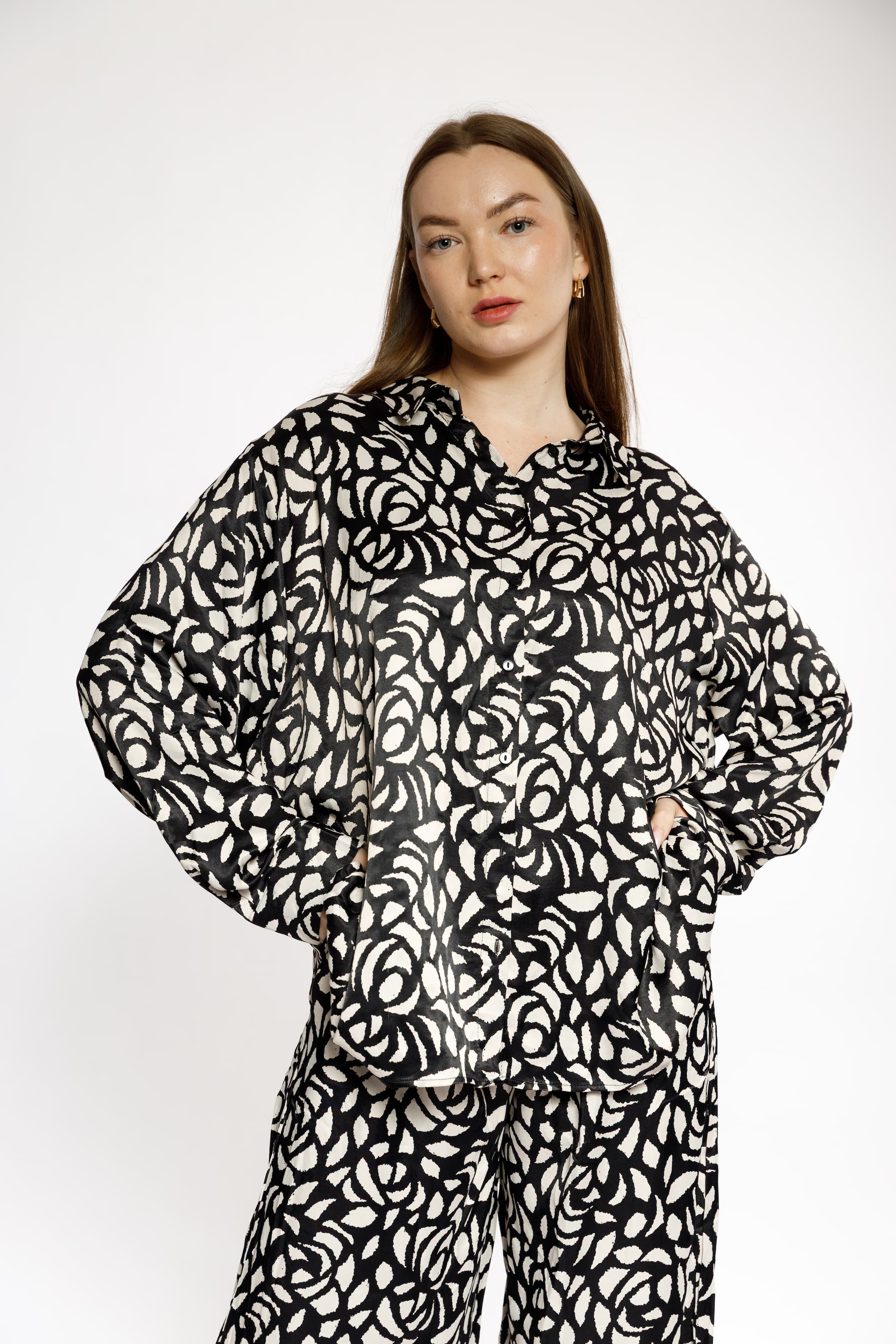  Black Set with Cream Floral Pattern – Plus Size